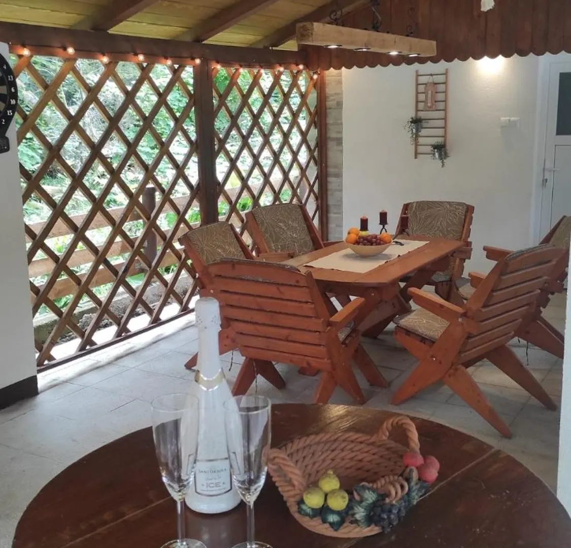 Idyllic Holiday Home Bribir